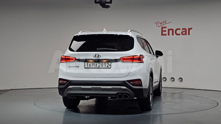 Hyundai SantaFe 2020 — 3