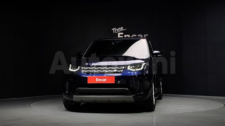 Land Rover Discovery 2018 — 3