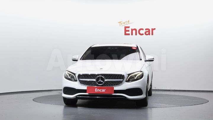 Mercedes-Benz E Class 2018 — 3