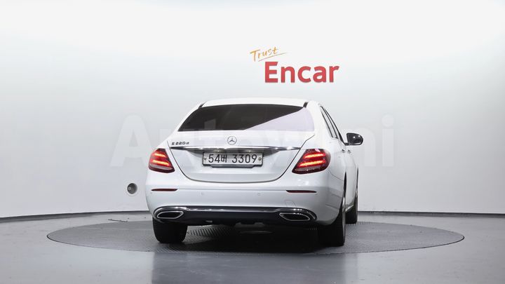 Mercedes-Benz E Class 2018 — 4