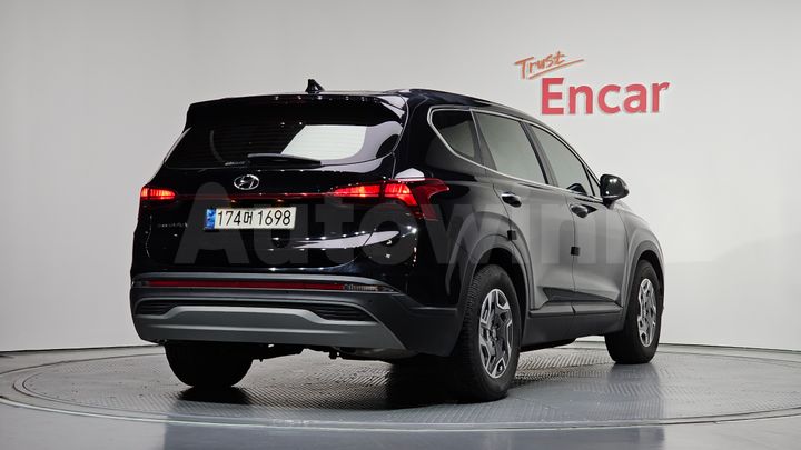 Hyundai SantaFe 2022 — 2