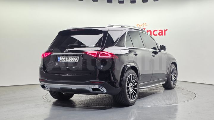 Mercedes-Benz GLE Class 2022 — 2