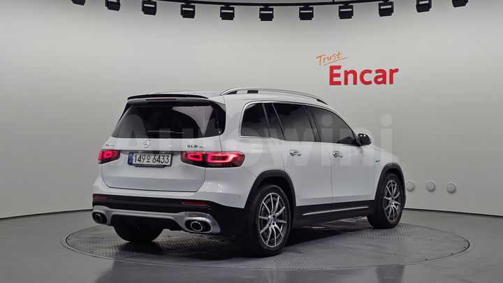 Mercedes-Benz GLB Class 2022 — 2