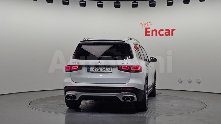 Mercedes-Benz GLB Class 2022 — 4