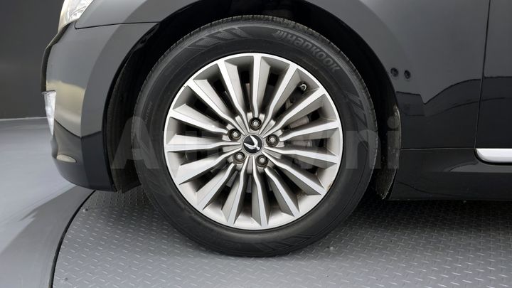 Hyundai Equus 2015 — 5