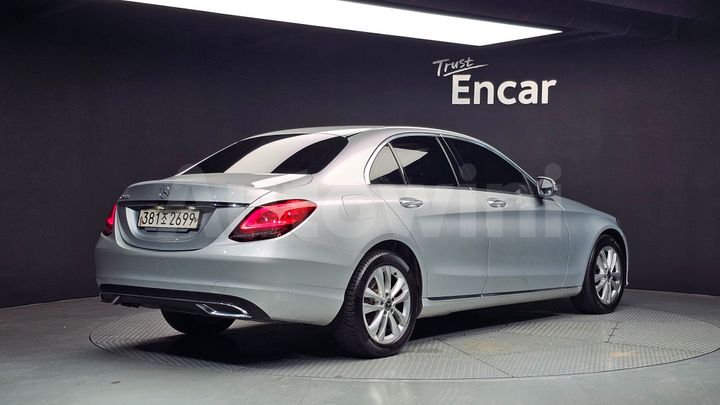 Mercedes-Benz C Class 2019 — 2