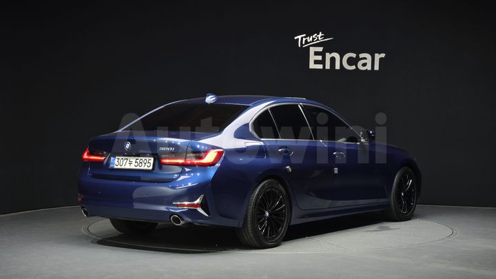 BMW 3 Series 2021 — 2