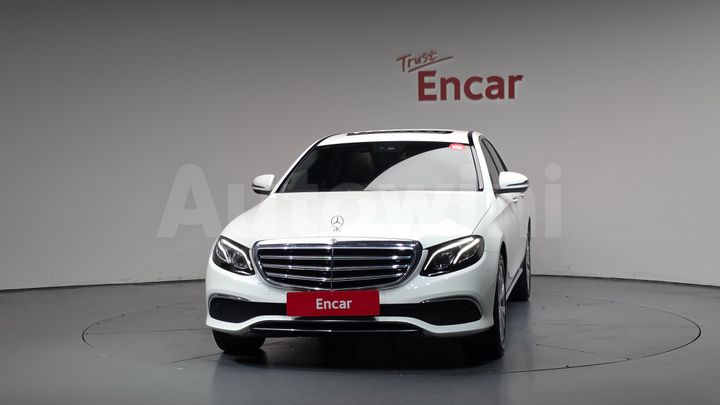 Mercedes-Benz E Class 2019 — 3