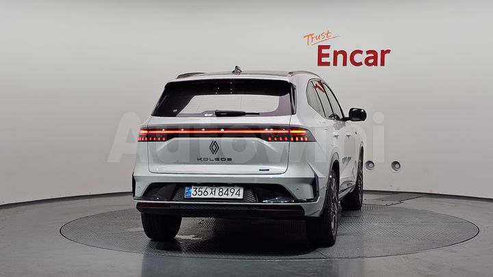 Renault Grand Koleos 2025 — 4