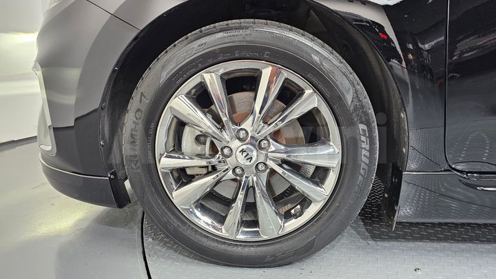 Kia Carnival 2019 — 5