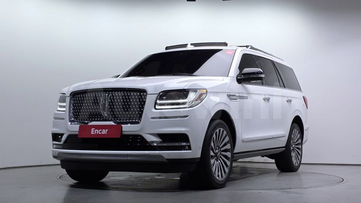 Lincoln Navigator