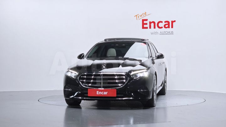 Mercedes-Benz E Class 2024 — 3