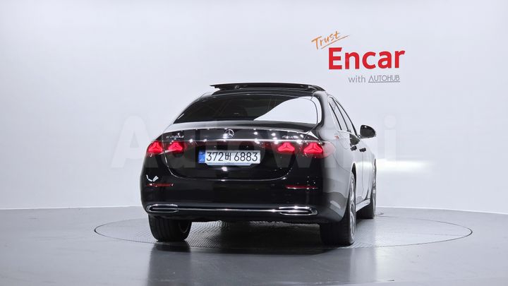 Mercedes-Benz E Class 2024 — 4