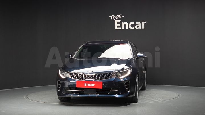 Kia K5 2016 — 2