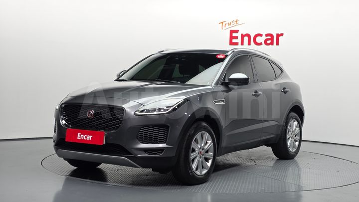 Jaguar E PACE
