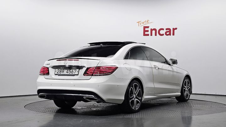 Mercedes-Benz E Class 2014 — 3