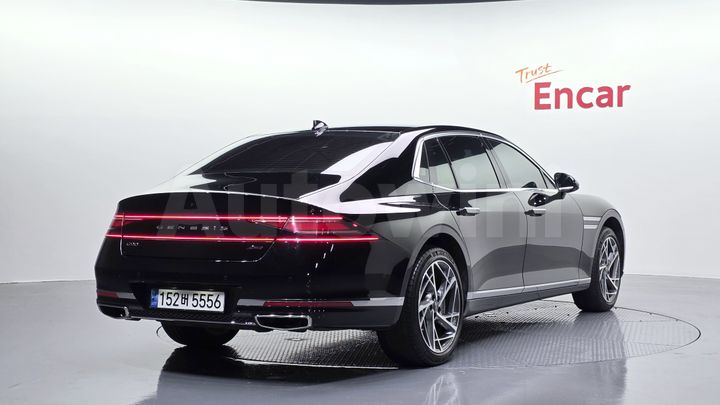 Genesis G90 2023 — 2