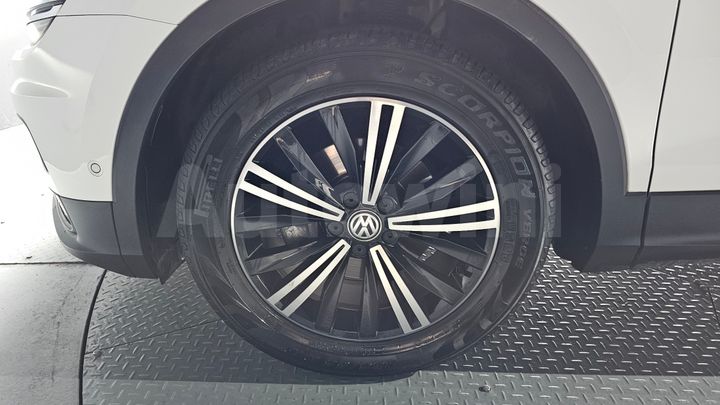 Volkswagen Tiguan 2018 — 5
