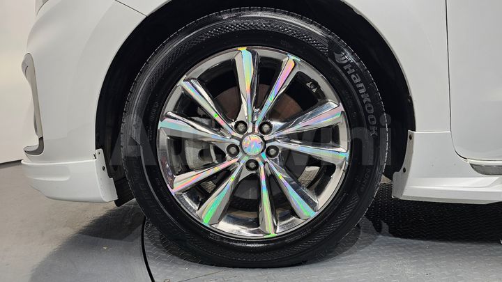 Kia Carnival 2019 — 5