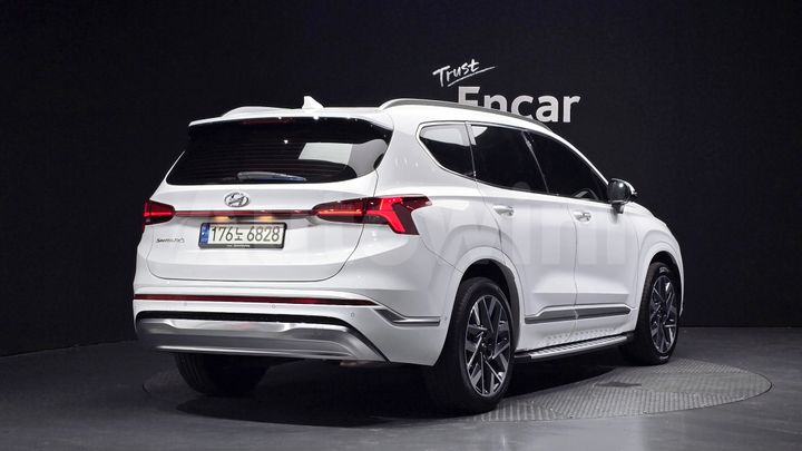 Hyundai SantaFe 2021 — 2