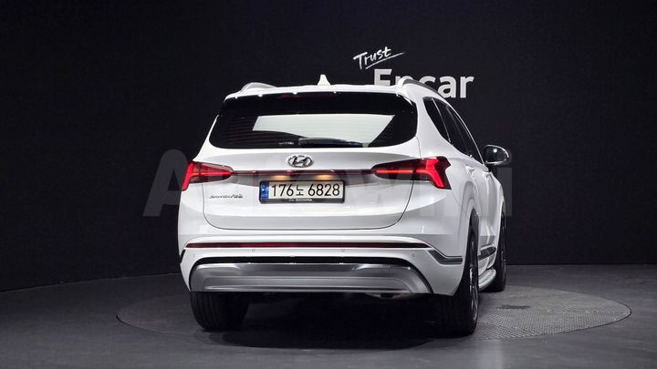 Hyundai SantaFe 2021 — 4