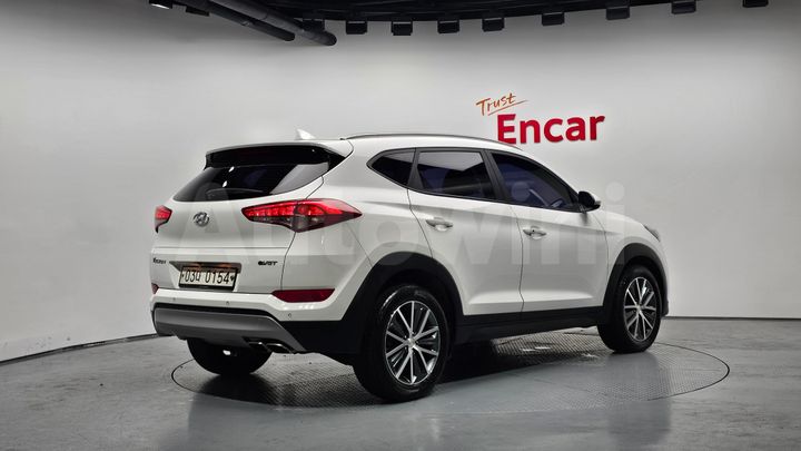 Hyundai Tucson 2017 — 2