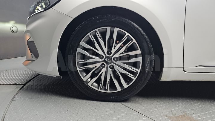 Kia K7 2020 — 5
