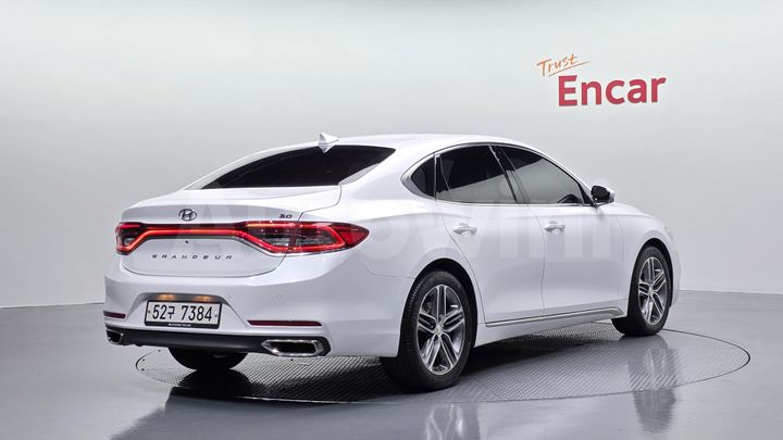 Hyundai Grandeur 2018 — 2