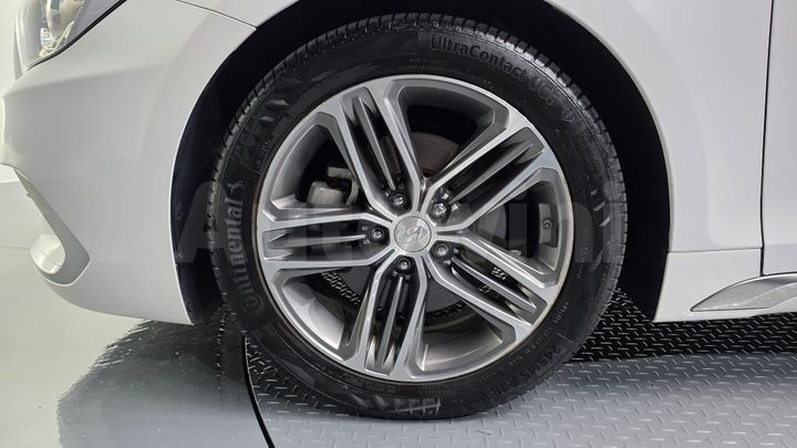 Hyundai Grandeur 2018 — 5