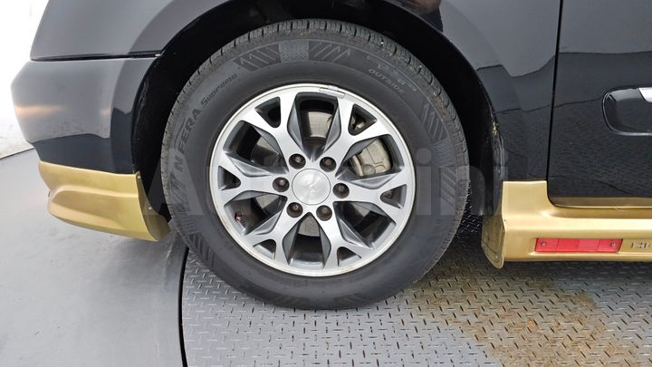 Kia Carnival 2013 — 5