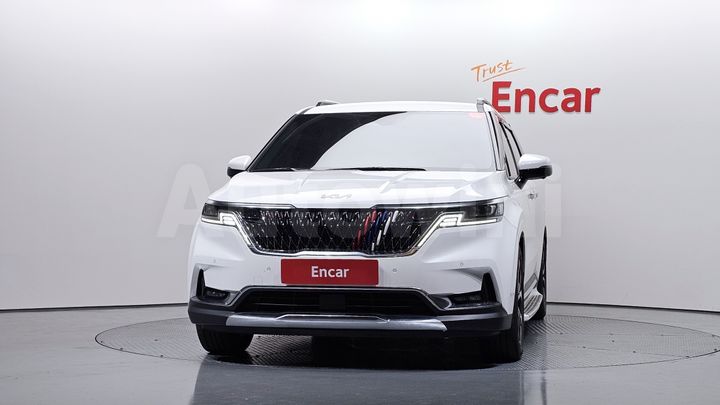 Kia Carnival 2021 — 3