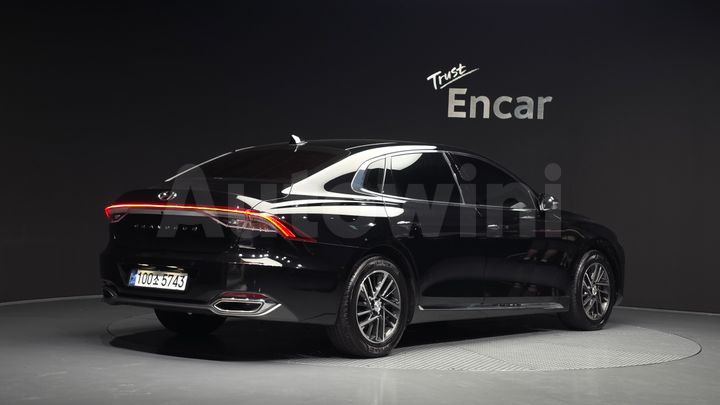 Hyundai Grandeur 2021 — 2