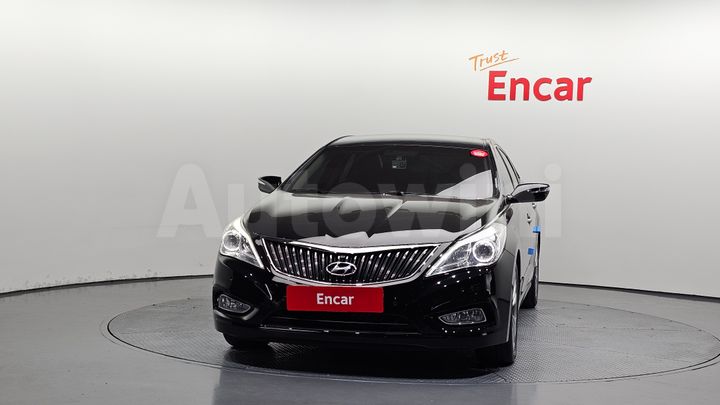 Hyundai Grandeur 2011 — 3