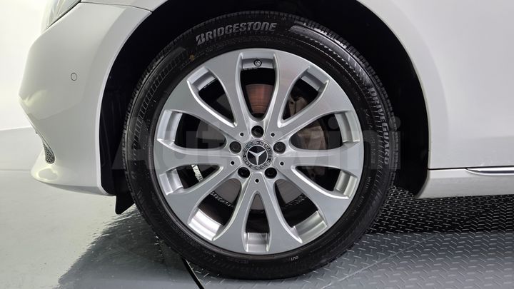 Mercedes-Benz E Class 2019 — 5