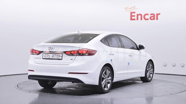 Hyundai Avante 2018 — 2