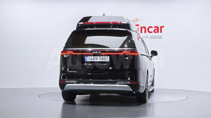 Kia Carnival 2023 — 4