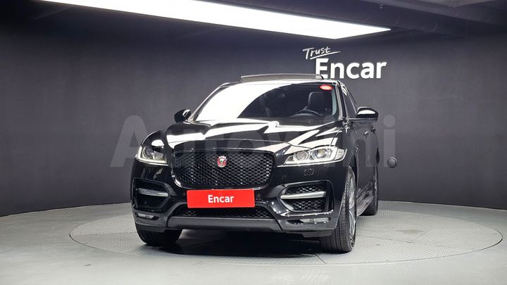 Jaguar F PACE 2017 — 3