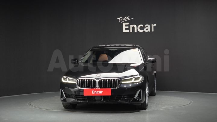 BMW 5 Series 2021 — 3