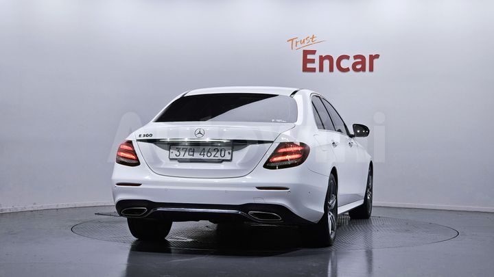 Mercedes-Benz E Class 2019 — 4