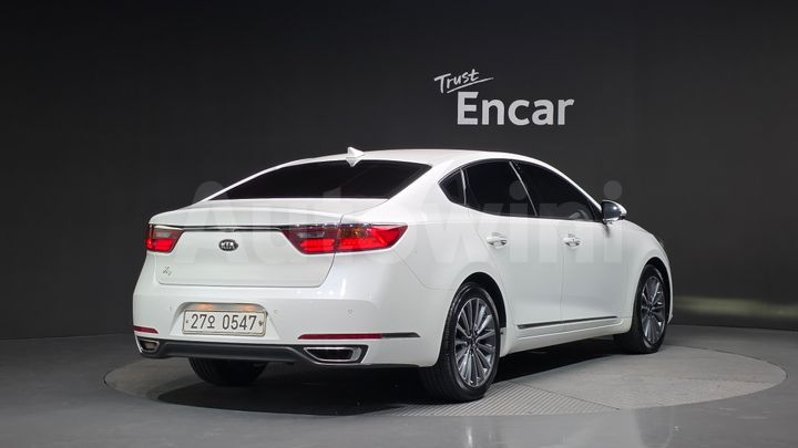 Kia K7 2016 — 2
