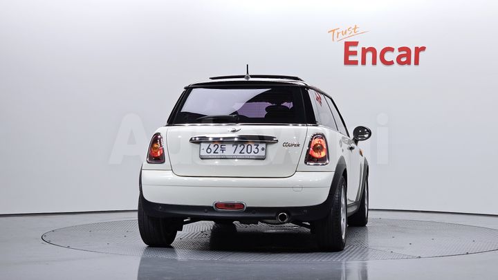 Mini Cooper 2010 — 4