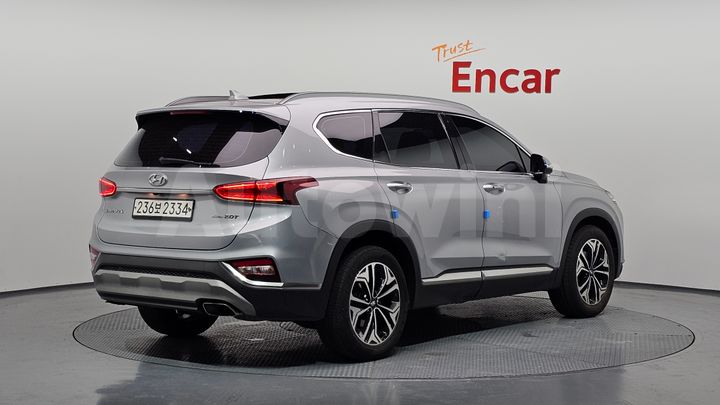 Hyundai SantaFe 2019 — 2