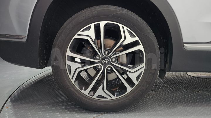 Hyundai SantaFe 2019 — 5
