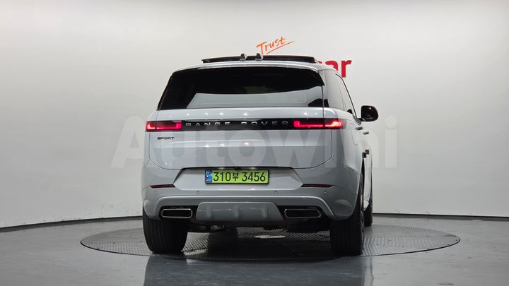 Land Rover Range Rover Sport 2025 — 4