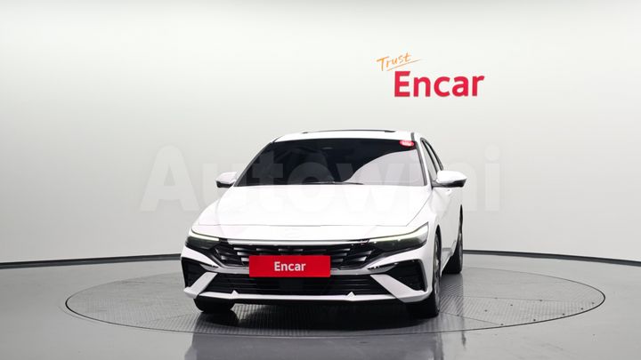 Hyundai Avante 2025 — 2