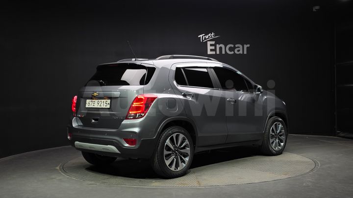 Chevrolet Trax 2019 — 2