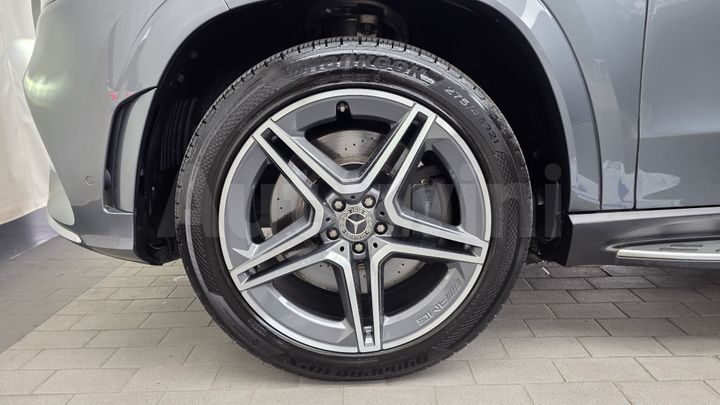 Mercedes-Benz GLS Class 2021 — 5