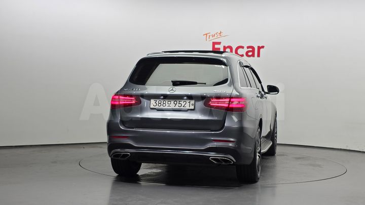 Mercedes-Benz GLC Class 2019 — 4