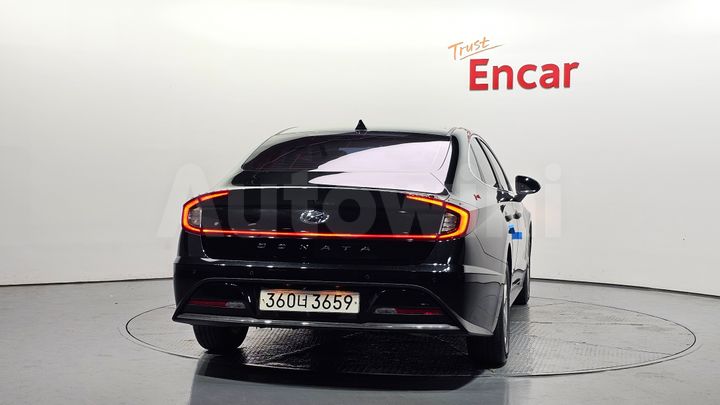Hyundai Sonata 2021 — 4