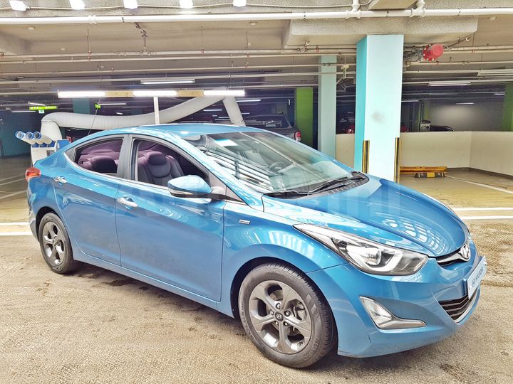 Hyundai Avante 2014 — 4